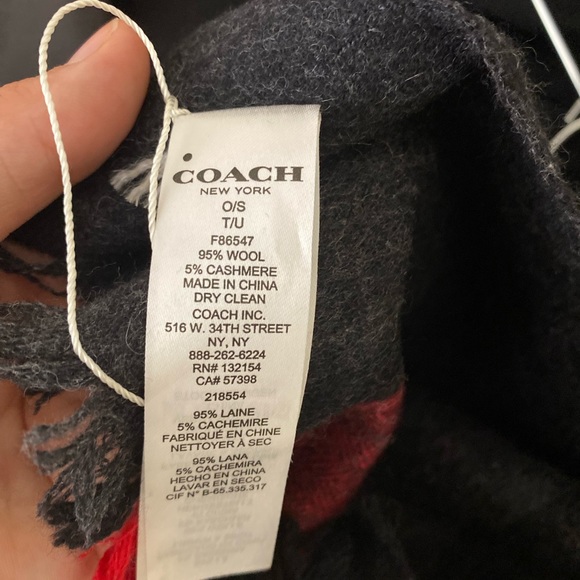 Coach Winter Scarf Wool and Cashmere - Picture 4 of 4